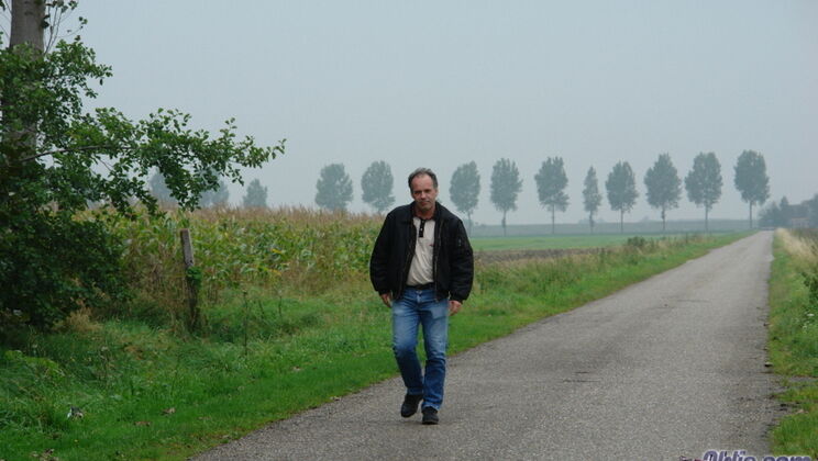 [Oldje] - Young Brunette Alisa and Older Erick - Erick - Alisa