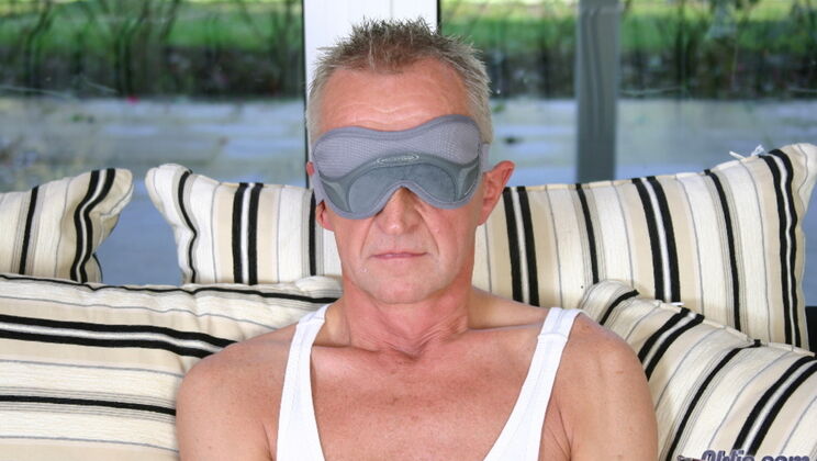 [Oldje] - Grandpa's Birthday Blowjob Extravaganza - Britney - Cindy Dollar - Doug