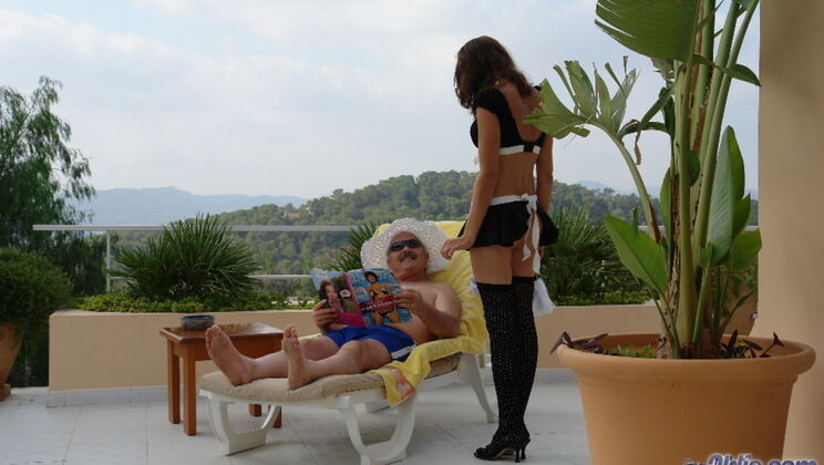 [Oldje] - Gustavo Fucks Yenna Outdoor in Paradise Hotel - Yenna - Gustavo