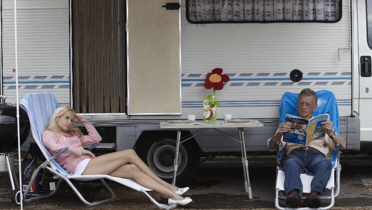 [Oldje] - Blonde Teen Gets a Facial Cumshot - Scott - Welly