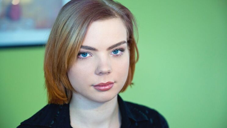 [Oldje] - Short Haired Siren Deepthroat Therapy - Sofia - Hugo