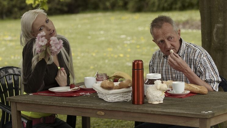 [Oldje] - Blonde Blowjob Spring - Doug - AlexisII