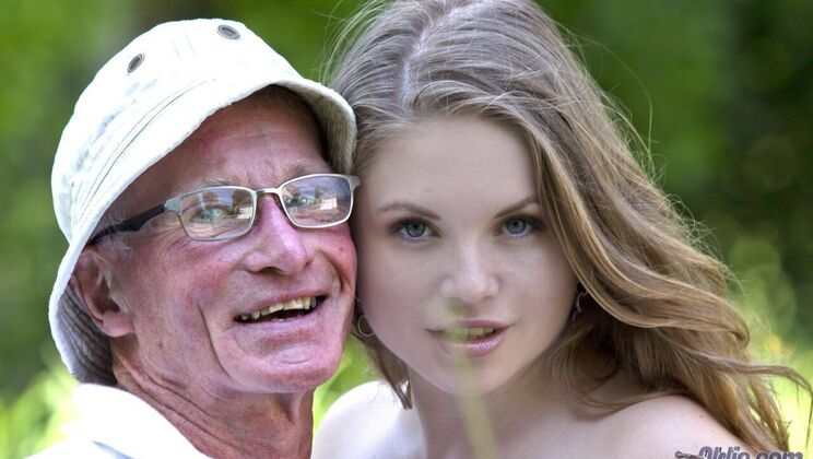 [Oldje] - Pussy Licking and Deepthroat with Blonde Teen - John - Alessandra Jane