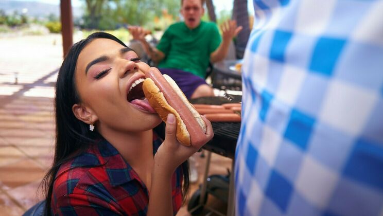 [Dilfed] - Wet Ass Fingering Before Rough Anal - Ryan Driller - Summer Col