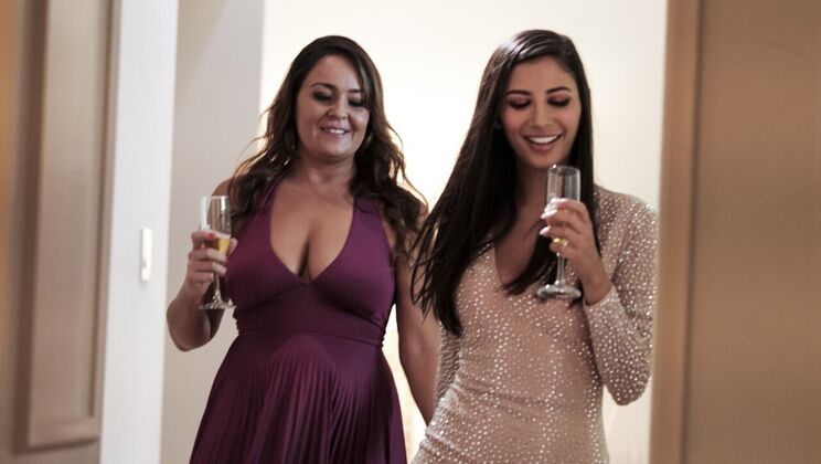 Lesbian Party Time: Brunette Girls Kissing and Licking