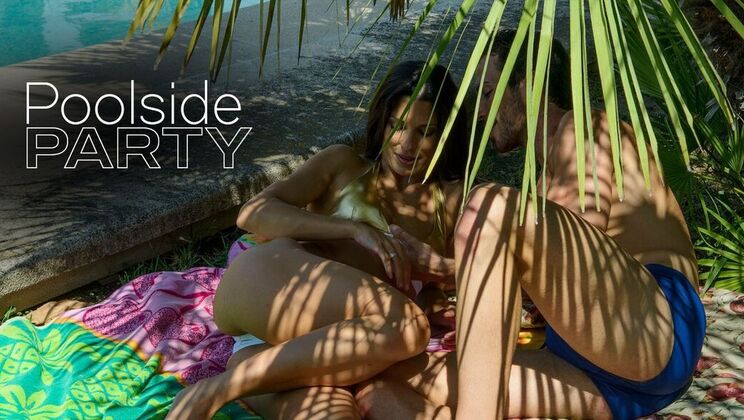 [JoyBear] - Couple's Poolside Play - Alexa Tomas - Joel Tomas