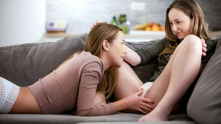 [SexArt] - Alexis Crystal and Lady Bug in a Close-Up Lesbian Session