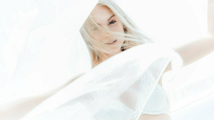 [SexArt] - Striptease on Mykonos Island 2019 - Nick Ross - Nancy A - Alexis Crystal - Melody Petite - Eric El Gran