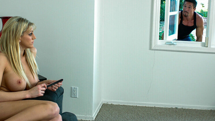 [NeighborAffair] - Peeping Tom Next Door Gets a Titty Fuck from Eve Laurence - Tommy Gunn - Eve Laurence