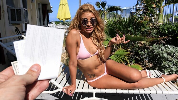 Carmen Caliente's Doggystyle Delight