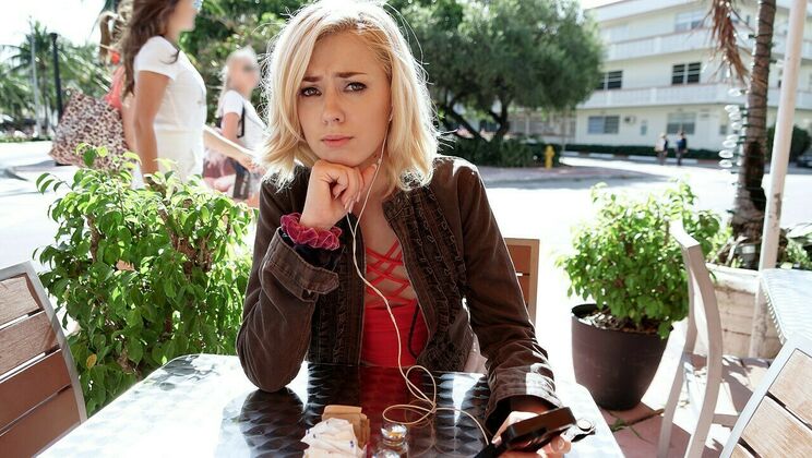 [PublicPickups] - Backyard Sexual Fun - Haley Reed - Levi Cash