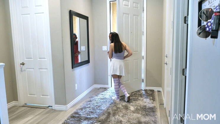 [AnalMom] - I'll Cater To Your Needs - Johnny Castle - Summer Hart - Aften Opal