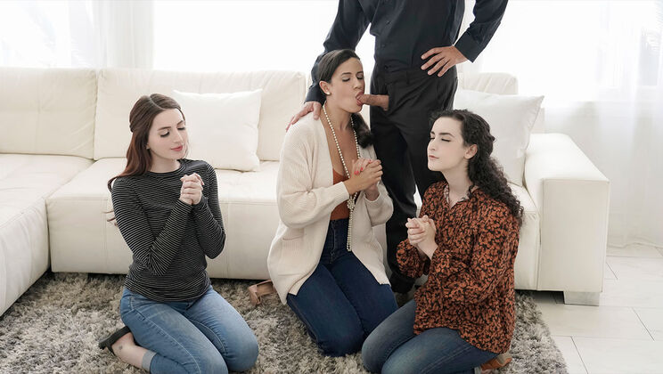 [FreeUseMilf] - Tall Girls with Big Tits in a Wild Foursome - Lyra Lockhart - Penny Barber - Aria Carson - Calvin Hardy