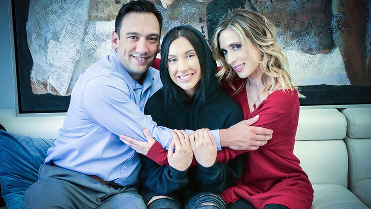 [FosterTapes] - Young Girl and MILF in FFM Threesome - Aiden Ashley - Bobby Beefcakes - Jazmin Luv