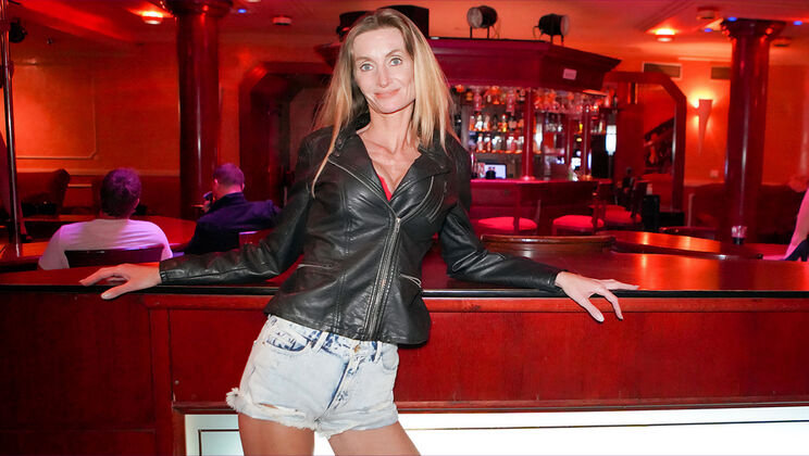 [MYLFXSeries] - Mia's First Time at the Club - Mia - Eveline Magic - Mia L - Hans - Azoe - Darren