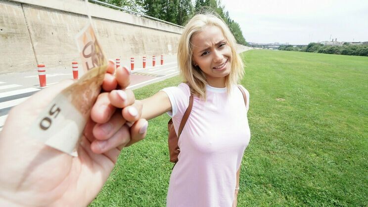 [PublicPickups] - Outdoor Sex With Shaved Latina Veronica - Veronica Leal - Tristan Seagal