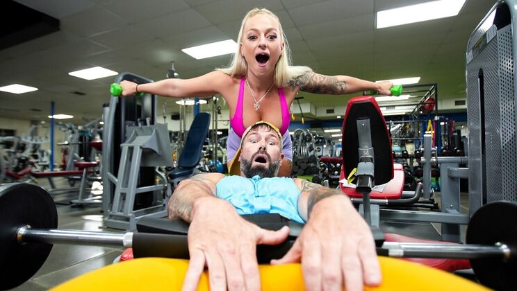 [Brazzers] - Handjob and Blowjob with GI Joey and Elana Bunnz