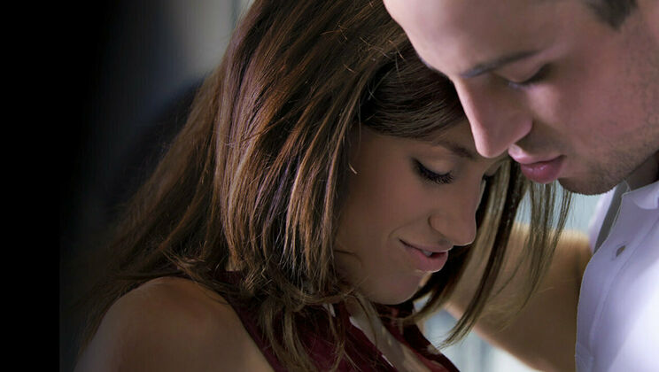 [SexArt] - Julia Roca's Outdoor Sex Adventure - Julia Roca - Joel Tomas