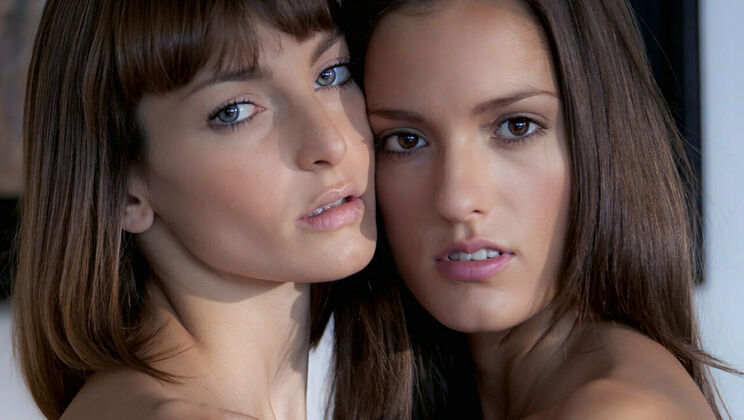 [SexArt] - Sexy Road Trip with Silvie and Flora