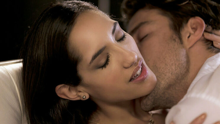 [SexArt] - Blowjob and Doggystyle Action with Chloe Amour - Chloe Amour - Jay Smooth