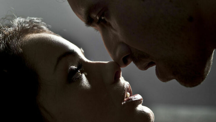 [SexArt] - Stockinged Beauties: Italian Lesbians (2014) - Luna - Sophie Lynx - Whitney Conroy - Franck Franco