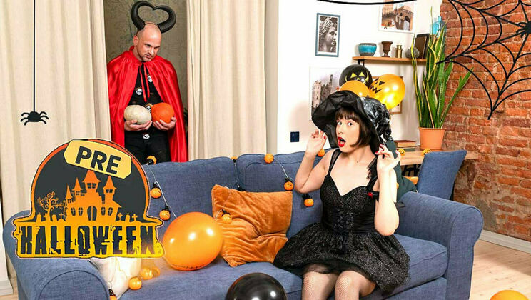 [ClubSweethearts] - European Brunette Sandy Cheeks in Doggystyle Fuck - Andrew Marshall - Sandy Cheeks