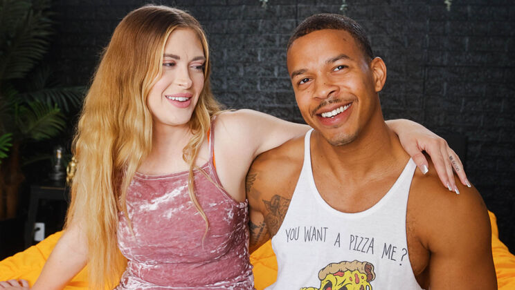 [HotGuysFuck] - Lindsay Lee And Buster Lakes Get Up Close And Personal! - Lindsay Lee - Buster Lakes