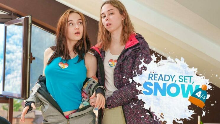 [ClubSweethearts] - Teen Sluts Enjoy Snow Day with Pussy Licking - Erika Mori - Alice Flore