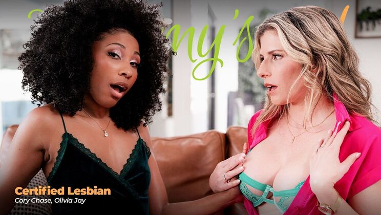 Shaved Lesbian Teens: 69 Style