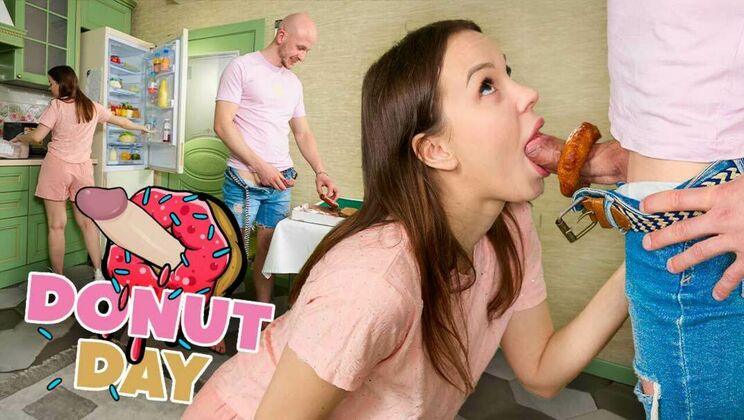 [ClubSweethearts] - Blowjob and Kissing Donut Delight - Maddy Nelson - Aleks Sam