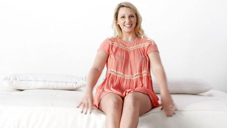 [NetVideoGirls] - Charlotte's Audition - Missionary and Cumshot - Charlotte