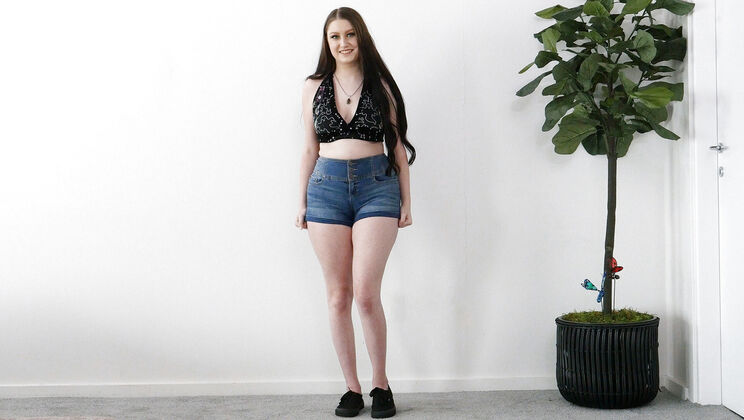 [CastingCouchHD] - Honey's Erotic Audition Experience - Honey