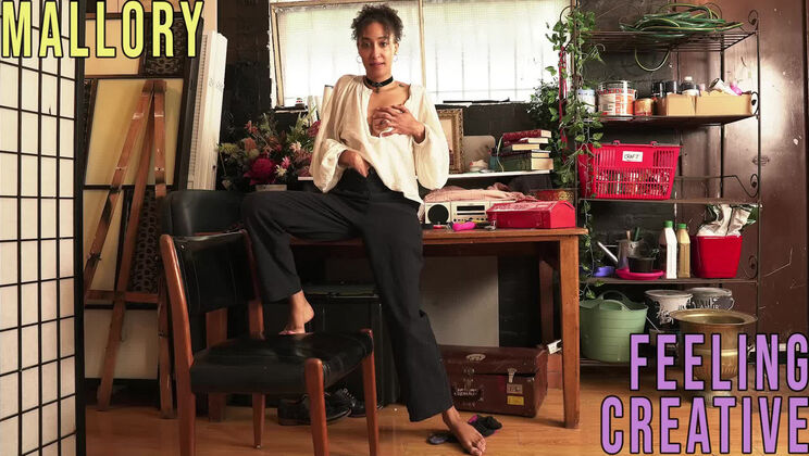[GirlsOutWest] - Mallory Unleashes Her Inner Creativity - Mallory