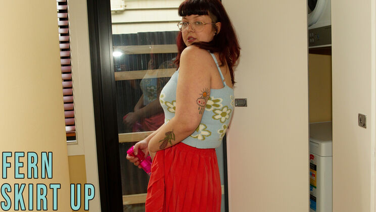 Australian Fern's Striptease