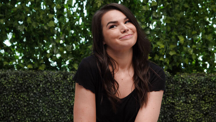 [NetGirl] - Gemma's Pussy Licking and Blowjob Audition - Gemma