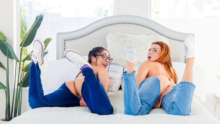 [StepSiblingsCaught] - Shaved Pussies Get Pounded by Stepbro - Victor Ray - Madison Wilde - Stella Luxx