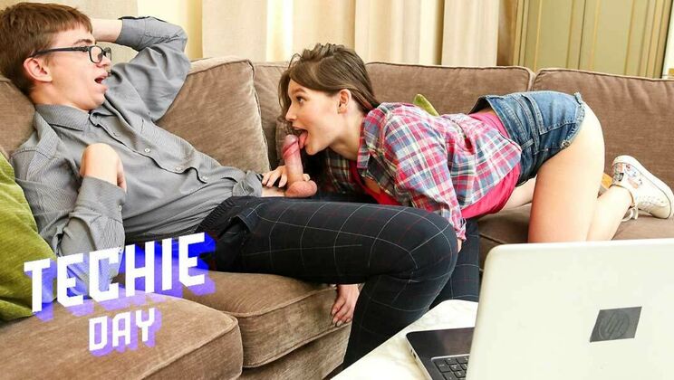 [ClubSweethearts] - Shaved Brunette Fomgosha Haynes in Wild Blowjob & Fuck - Fomgosha Haynes - Janyk Brones