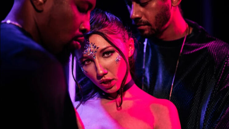 [DorcelClub] - Two Guys One Hairy Babe - Maya Woulfe Threesome - Isiah Maxwell - Alex Jones - Maya Woulfe