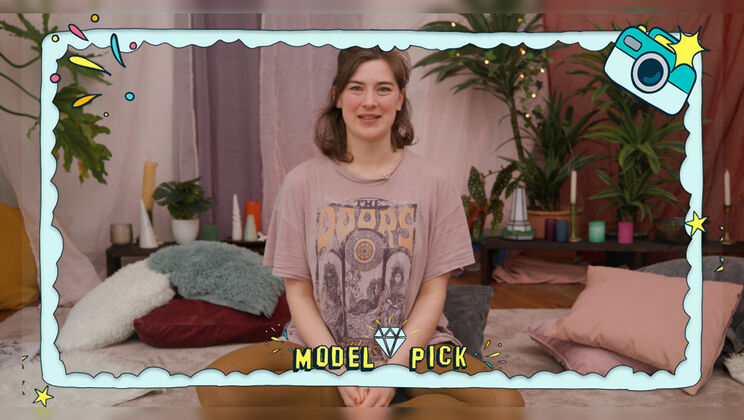 German Babes Nikita & Leyla L in Wild Sex