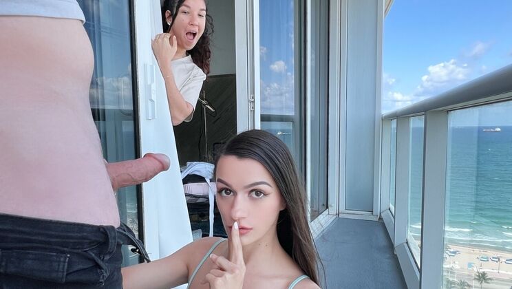 [MOFOS] - It's Us, Wanting a Late Checkout - Jimmy Michaels - Summer Renee