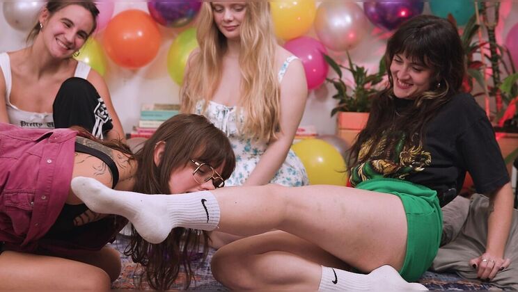 [Ersties] - Ersties Orgy: Candice, Rachel, Lola P, Gigi M, Ink, and Cherry T Get Wild - Candice (Ersties) - Rachel (Ersties) - Lola P (Ersties) - Gigi M (Ersties) - Ink (Ersties) - Cherry T (Ersties)