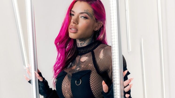 [DigitalPlayground] - Handcuffed & Fucked: Mazee Locked Up Takes Big Cock - Mazee - Chantal Danielle