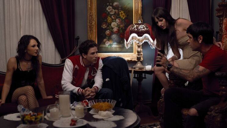 [DigitalPlayground] - One-on-One Fucking on Her Birthday - Liz Jordan - Parker Ambrose