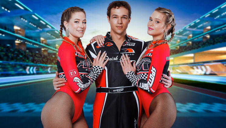 [StepSiblings] - Step Sibling Threesome: Blowjob, Pussy Licking, and Cum Finish - River Lynn - Jayden Marcos - Chloe Rose